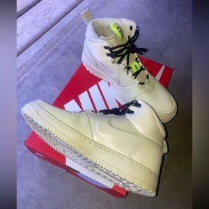 New In Box Nike Men's Path Winter Sneaker Boots Size 9